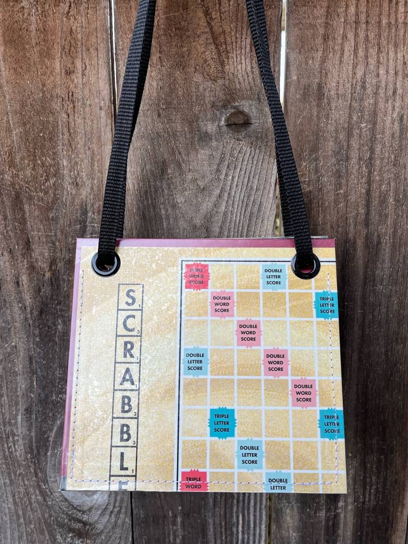 Kleine Scrabble-Spielbrett-Handtasche von Mugwump