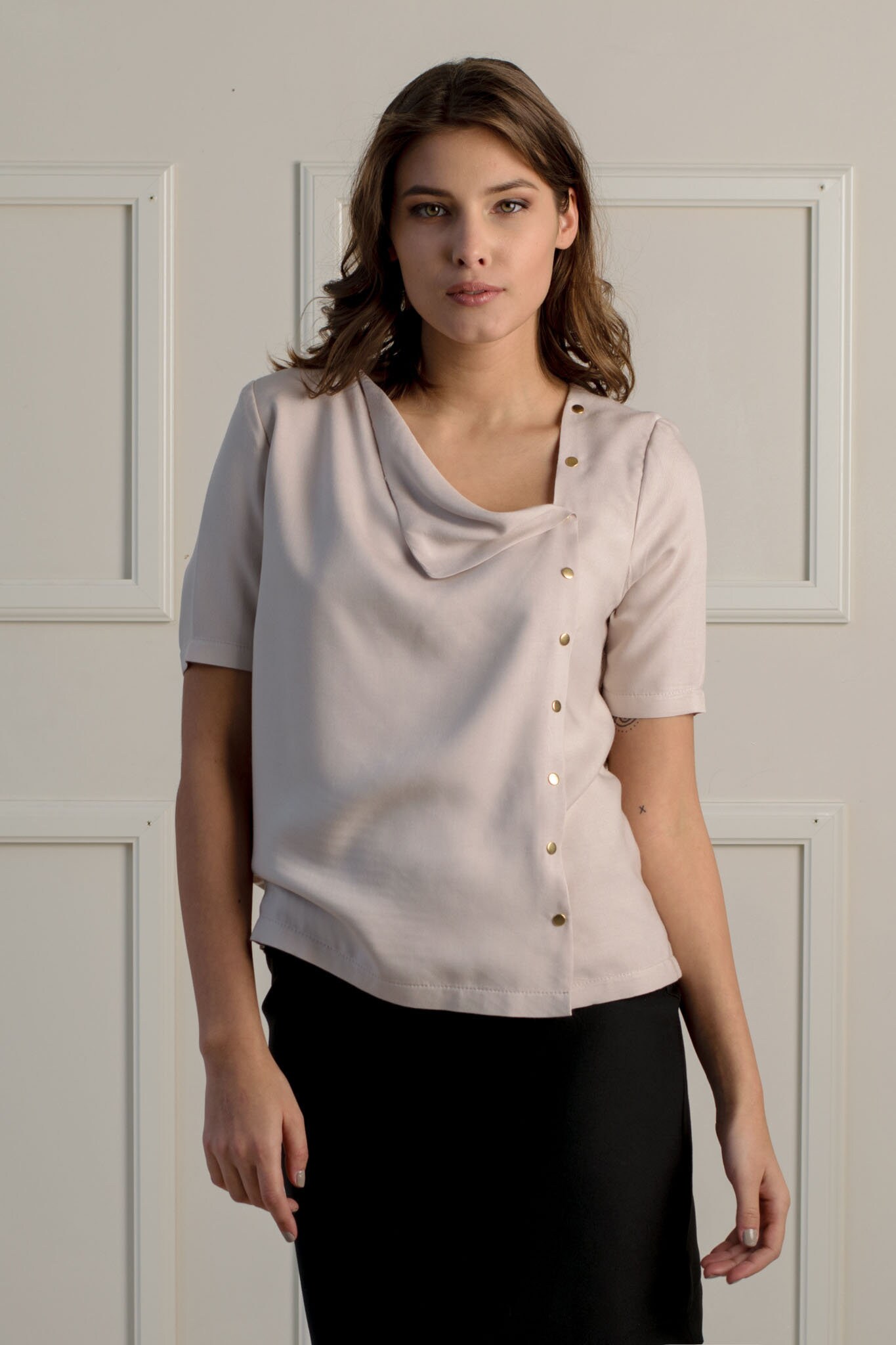 Viskose Top Bluse - Kurzarm Damen Umstandstop Stillshirt Oversized Druckknopf von MulierArcanum