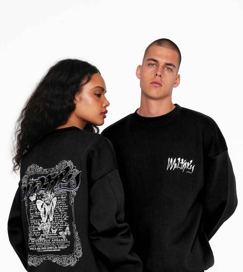 Multiply Apparel - Manuscript - Oversize-Sweatshirt in Schwarz von Multiply Apparel
