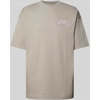 Multiply Apparel Oversized T-Shirt mit Label-Print in Beige, Größe S von Multiply Apparel