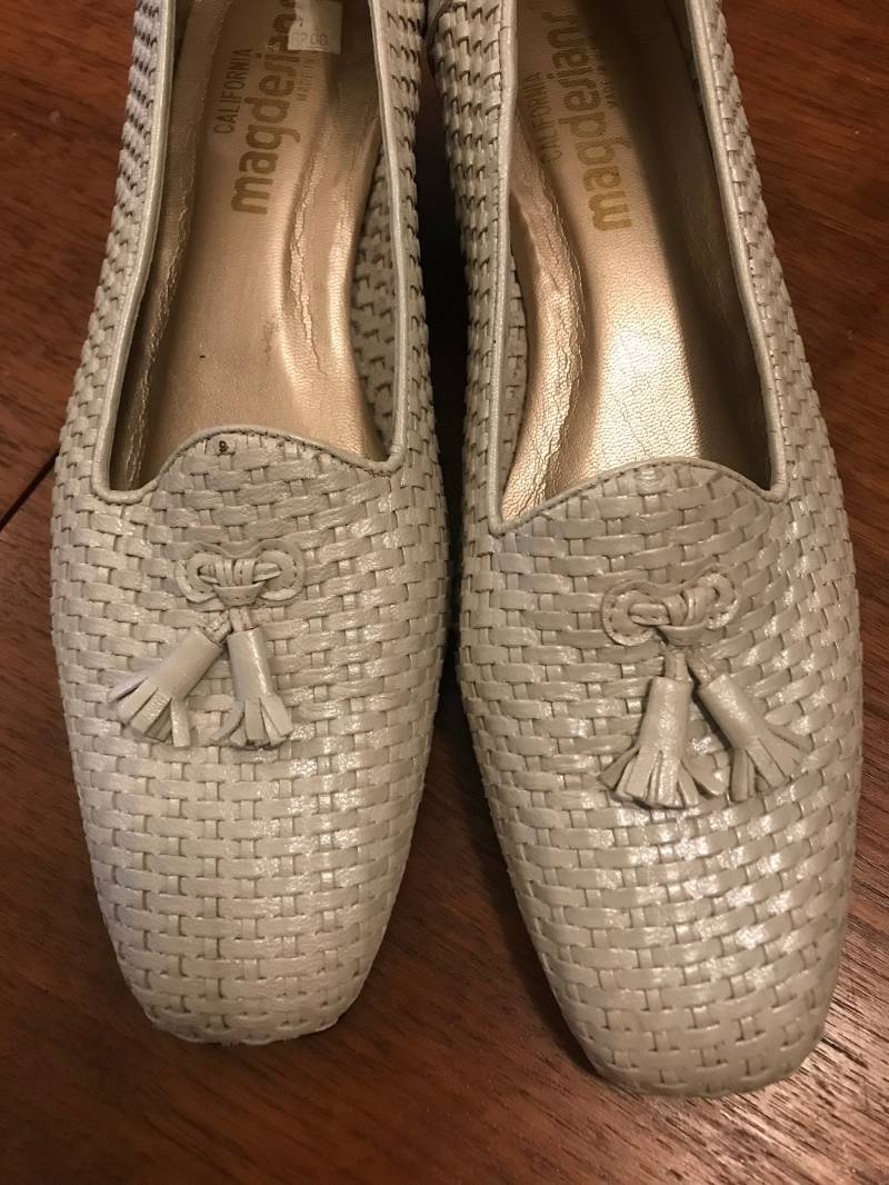 Perlweiß Offwhite Loafers von MumbleMarket