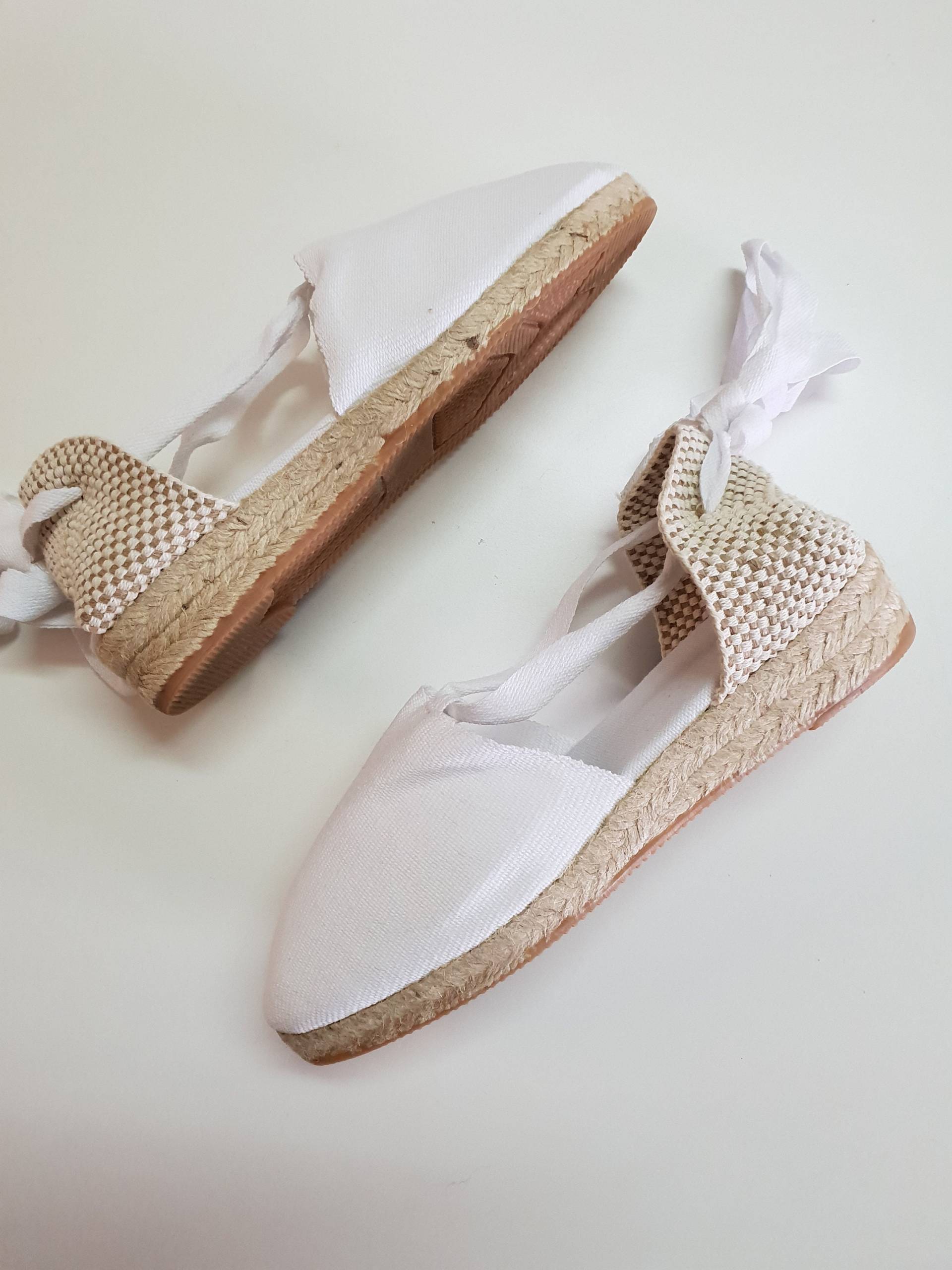 Espadrilles Für Mädchen Valencian Mini Wedge 3cm - Weiss Hergestellt in Spanien Natürliches, Veganes, Nachhaltiges Schuhwerk von Mumico