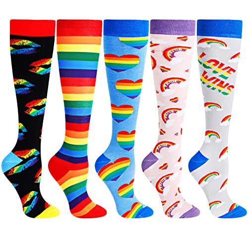 Mumufy 5 Paar Damen Regenbogen Pride Kniestrümpfe Neuheit bunt gestreifte Socken LGBT hohe Socken Geschenk für Frauen Mädchen, Klassische Farben, Einheitsgröße von Mumufy