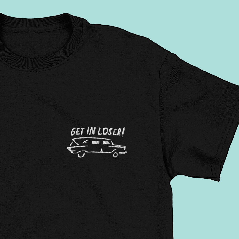 Get in Loser Hearse Besticktes T-Shirt von MurderApparel