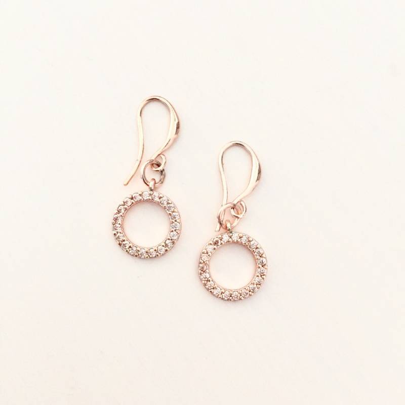 Pave 24K Rose Vergoldete O Ohrringe Pave 24K Rose Vergoldete O Ohrringe von MurniCo