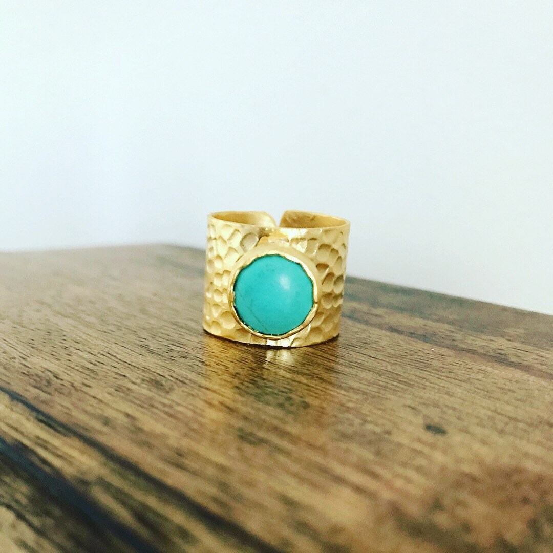 Türkis Manschettenring, 22K Gold Auf Messing | Verstellbar Türkis Manschettenring, 22K Gold Auf Messing | Verstellbar von MurniCo