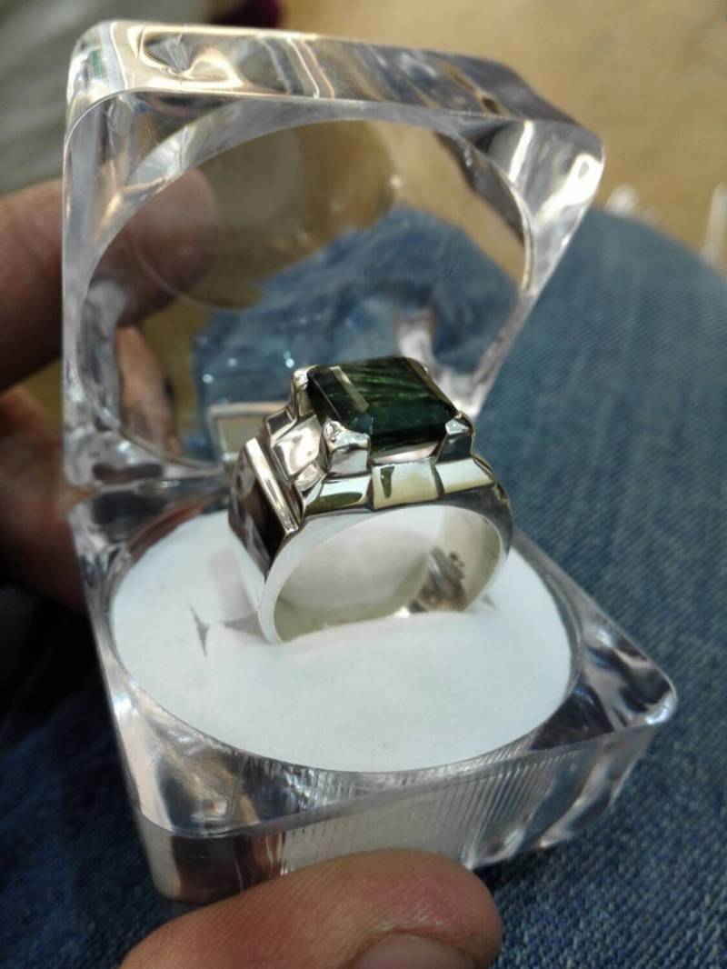 Dunkelgrün Turmalin Ring Echtes Silber Sterling 925 von Murtazagems