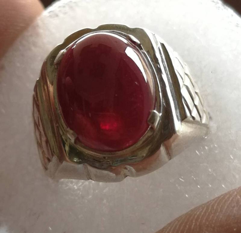 Natürliche Rubinrote Taube Blut Aus Burma Burmese Herren Ring Cabochon 8Ct Rabatt von Murtazagems