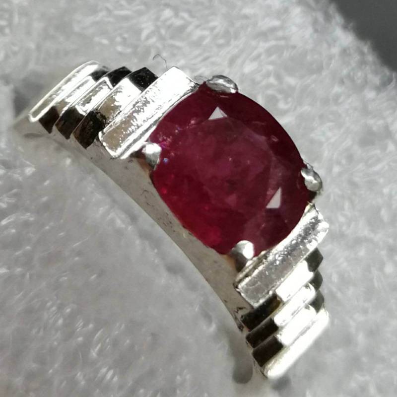 Natürlicher Rubin Yaqoot Manik Rot Taubenblut Herrenring Unbeheizt von Murtazagems