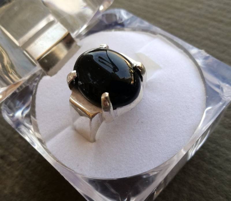 Schwarzer Ovaler Aqeeq Achat Echtstein Sterling Silber Ring von Murtazagems