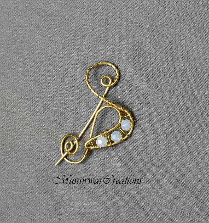 Blatt Und Schwan Design Schalnadel Pullovernadel, Messingdraht Schalnadel, Schalbrosche Blatt Und Schwan Design Schalnadel Pullovernadel, Messingdraht Schalnadel, Schalbrosche von MusawwarCreations