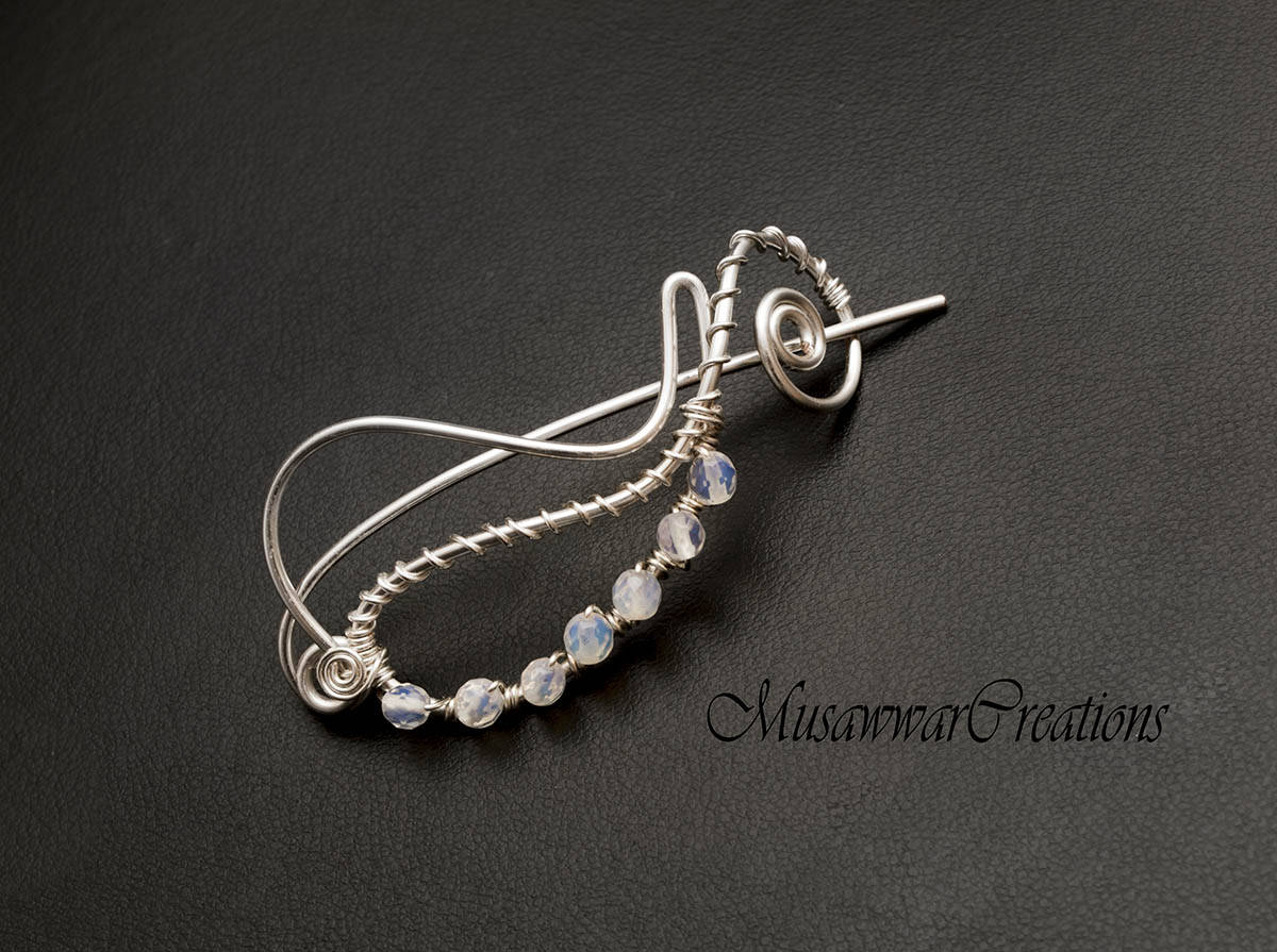 Opal Mondstein Schalnadel Silber Swirl Scarf Opal Mondstein Schalnadel Silber Swirl Scarf von MusawwarCreations