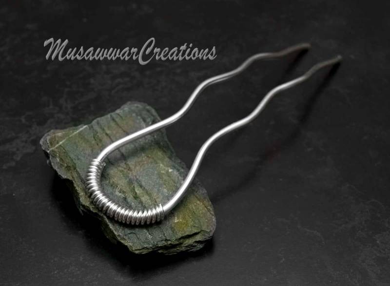 Versilberte Kupfer Haarforke, U-Form Brötchenhalter von MusawwarCreations