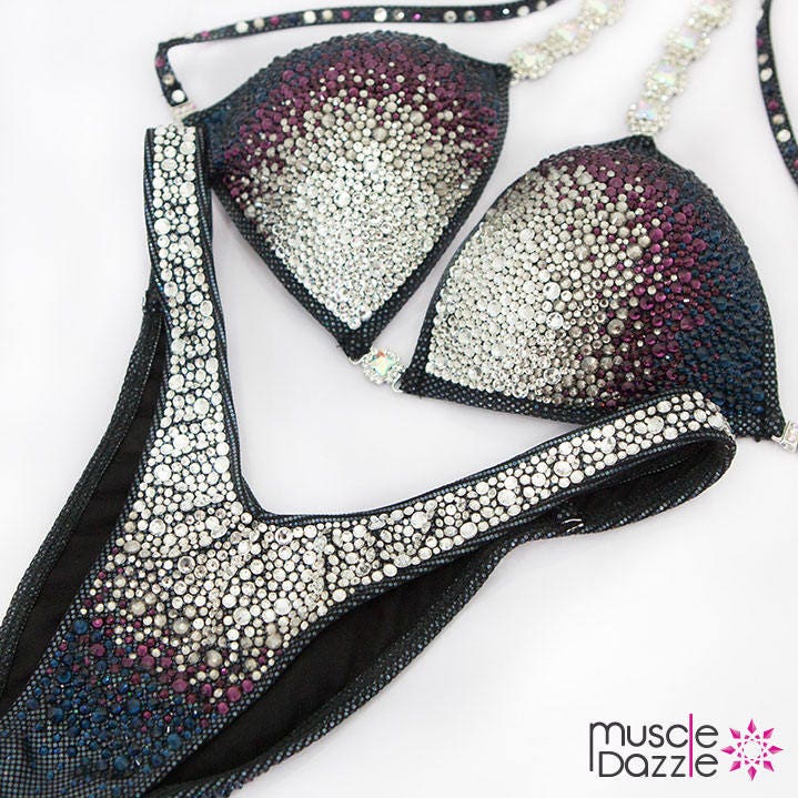 Light & Dark Figure Suit | Fs301 von MuscleDazzle