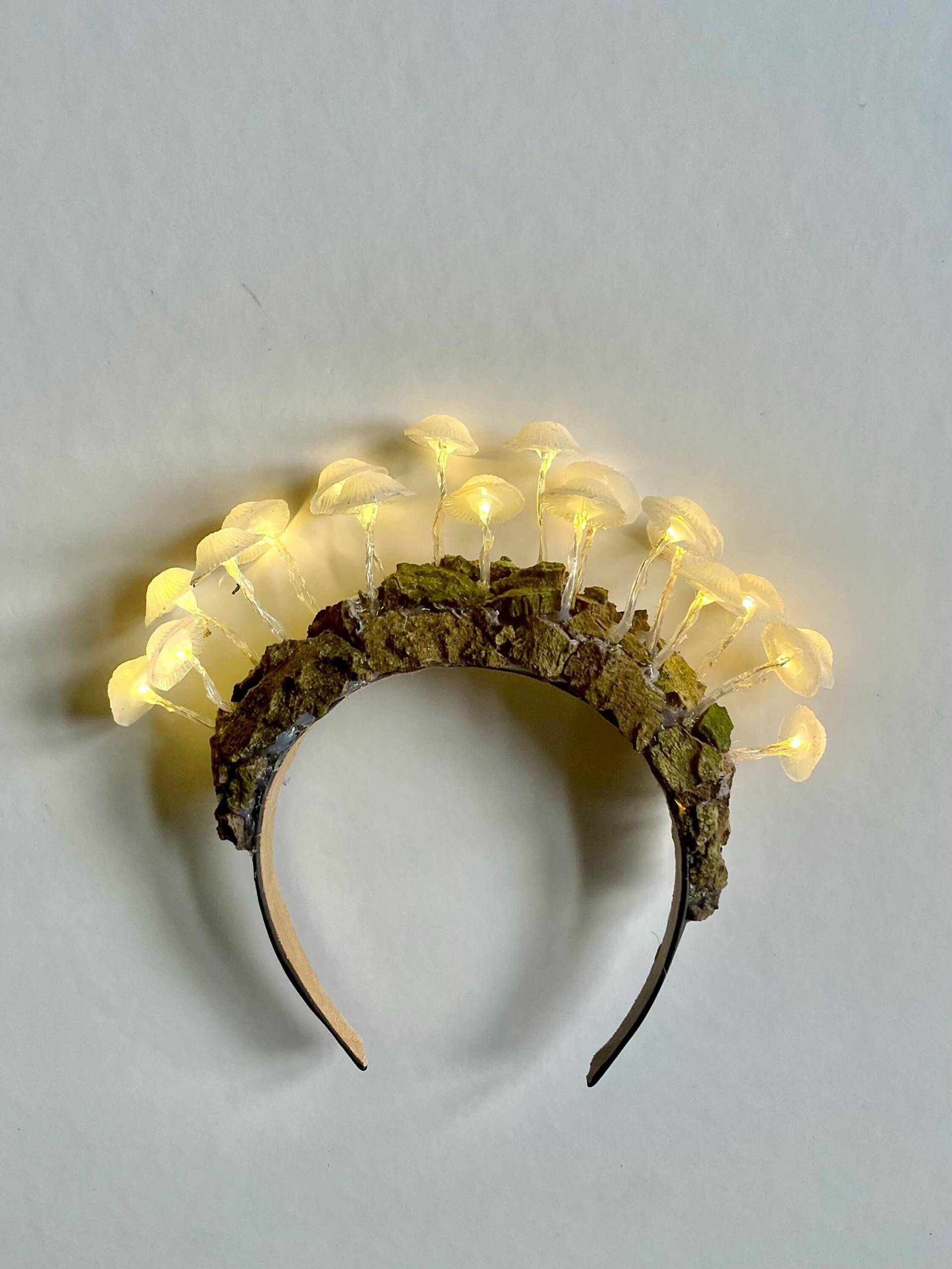 Leuchtende Pilz-Feenkrone - Halloween Rave Headpiece Woodland Fantasy Kostüm von Mushroomsland