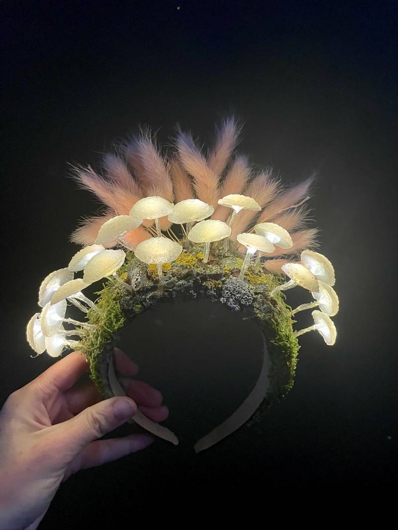 Leuchtende Pilz-Feenkrone - Halloween Rave Headpiece Woodland Fantasy Kostüm von Mushroomsland