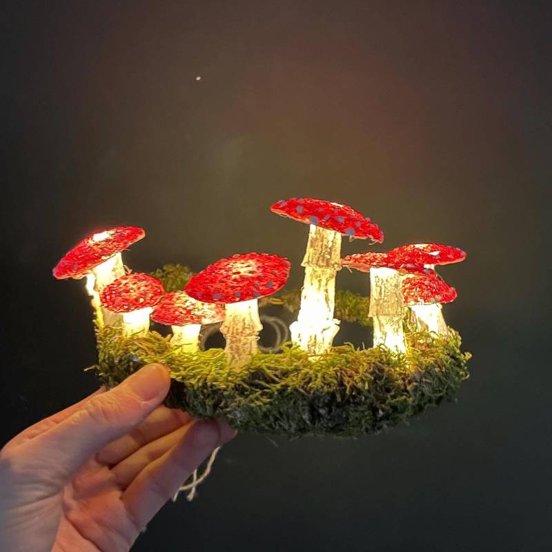Leuchtende Pilz-Feenkrone - Halloween Rave Headpiece Woodland Fantasy Kostüm von Mushroomsland