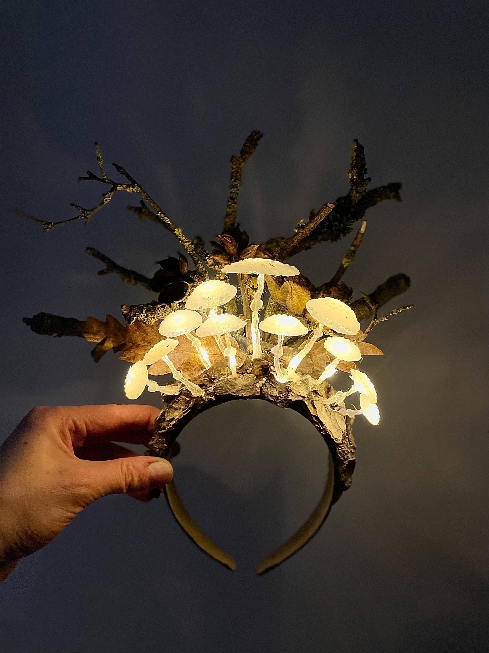 Leuchtende Pilz-Feenkrone - Halloween Rave Headpiece Woodland Fantasy Kostüm von Mushroomsland