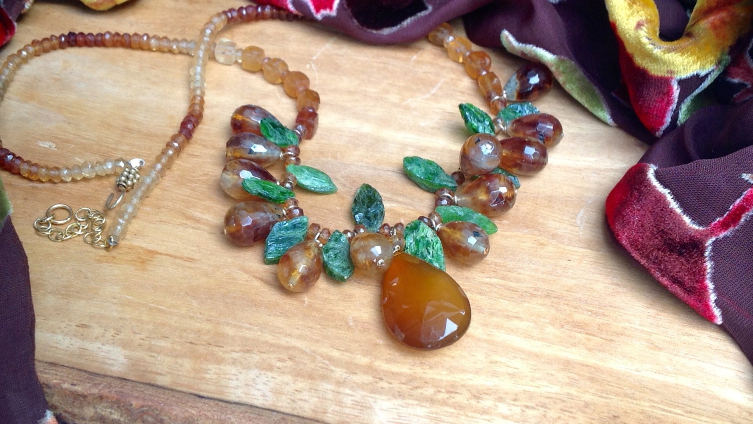 Grün Braun Edelstein Natur Inspiriert Halskette Grün Braun Edelstein Natur Inspiriert Halskette von MustardSeedTreasures