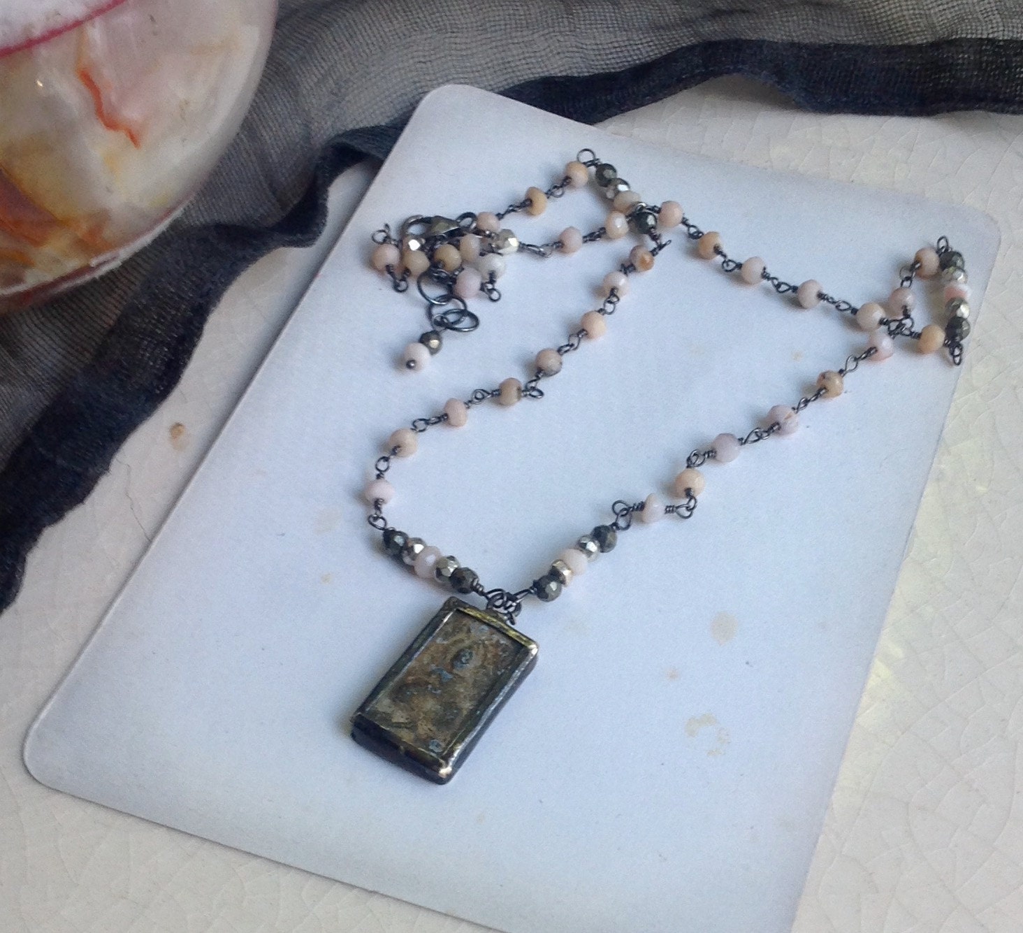 Rustikale Anhänger Halskette Buddha Relikt Anhänger, Zen Schmuck Rustikale Anhänger Halskette Buddha Relikt Anhänger, Zen Schmuck von MustardSeedTreasures