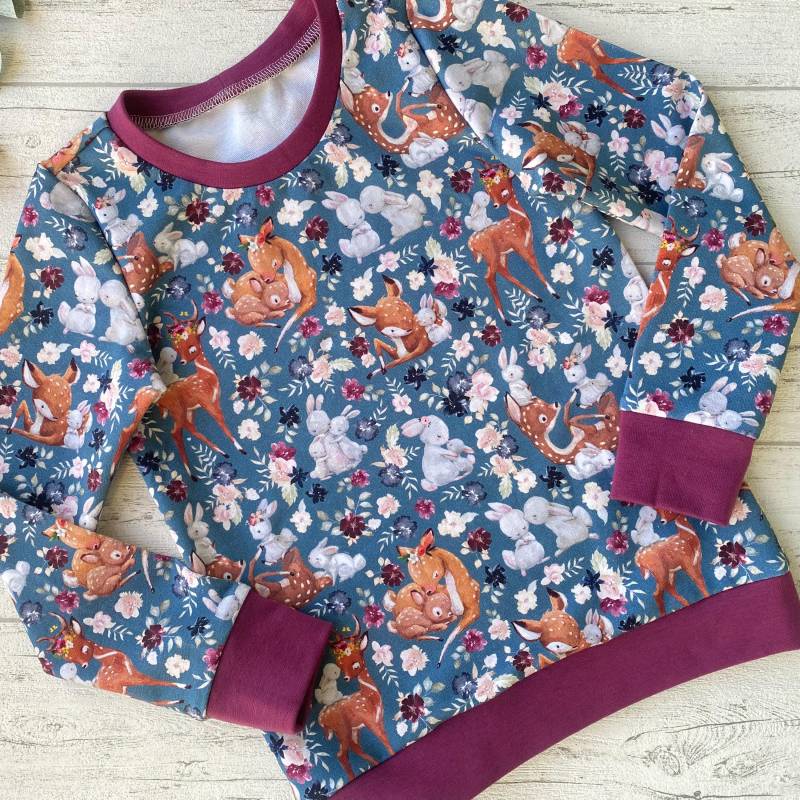 Mädchen Pullover Wald Tiere, Blauer Tier Hase Und Reh, Baby Motiv, Sweatshirt Größe 68 - 158 von Mutzelchen