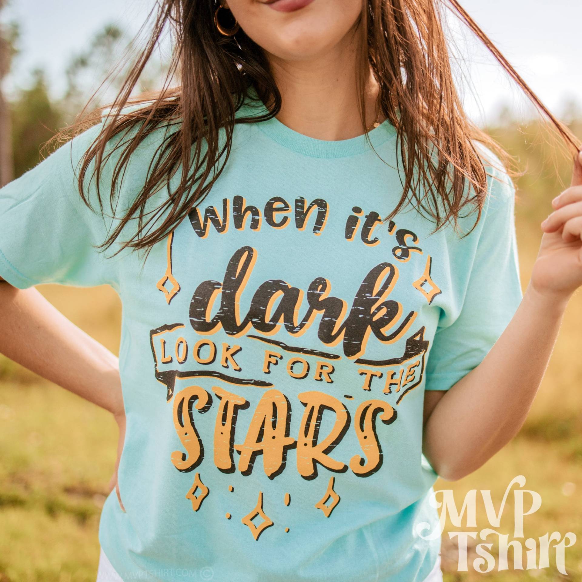 Stargazing Shirt, Look For The Stars Camping Shirt Für Frauen, Campfire von Mvptshirt