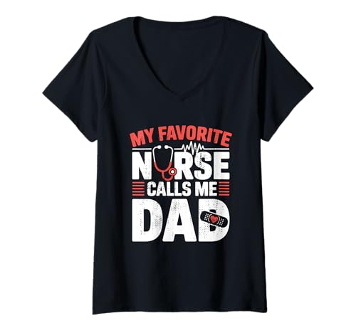 Damen My Favorite Nurse Calls Me Dad Fathers Day American Flag T-Shirt mit V-Ausschnitt von My Favorite Nurse Calls Me Dad Retro American Flag