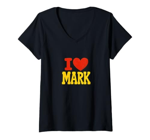 Damen I Love Mark Romantisches Namens-Herz Design für Paare T-Shirt mit V-Ausschnitt von My Heart Belongs to Mark Arts