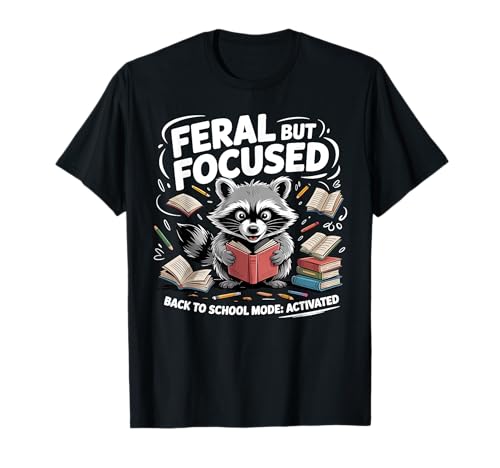 Wilder, aber konzentrierter Waschbär, lustiger Schulanfang für Jungen, Lehrer T-Shirt von My Raccoon apparel