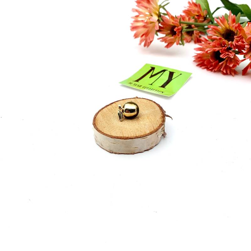 Vintage Kleine Messing-Apfel Anstecknadel Geschenk Für Lehrer Kleine Gold-Ton-Apfel-Brosche My40Yearcollection von My40YearCollection