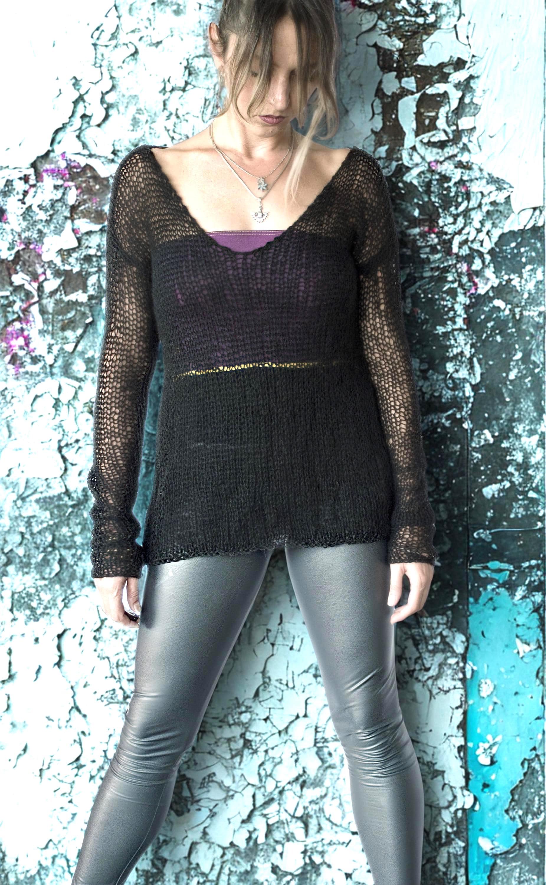 All Black Kleidung, Punk Gothic Style Mohair Pullover Witchy Style, Boho Unisex Mit Extra Langen Ärmeln Von Myaqua von MyAqua