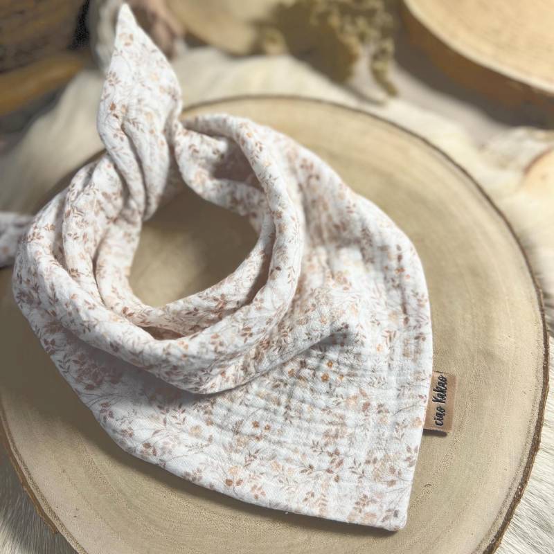 Halstuch-Baby Aus Musselin Peachy Flowers von MyBabyEllaDE