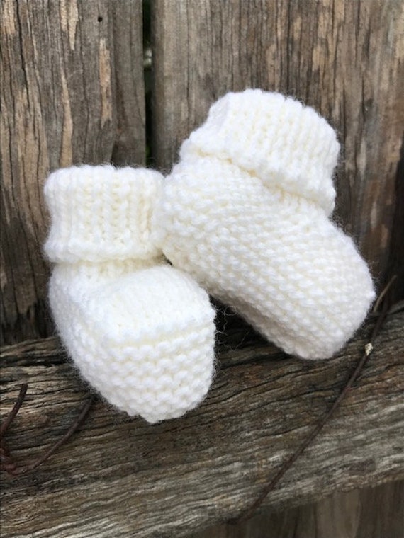 Baby Booties 0-3 Monate | 8cm Sohle Aus 100% Wolle, Handgestrickt , Babykleidung Baby Booties 0-3 Monate | 8cm Sohle Aus 100% Wolle, Handgestrickt , Babykleidung von MyBabystork