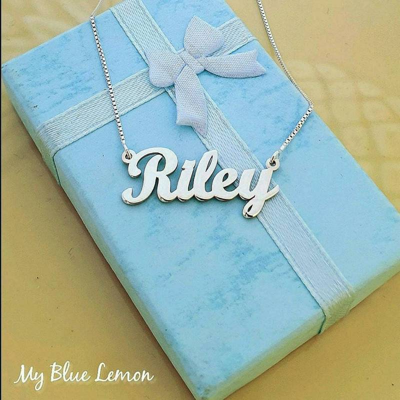 Riley Style Sterling Silber Name Halskette Bestellen Sie Angepasste Anhänger Und Kette von MyBlueLemon