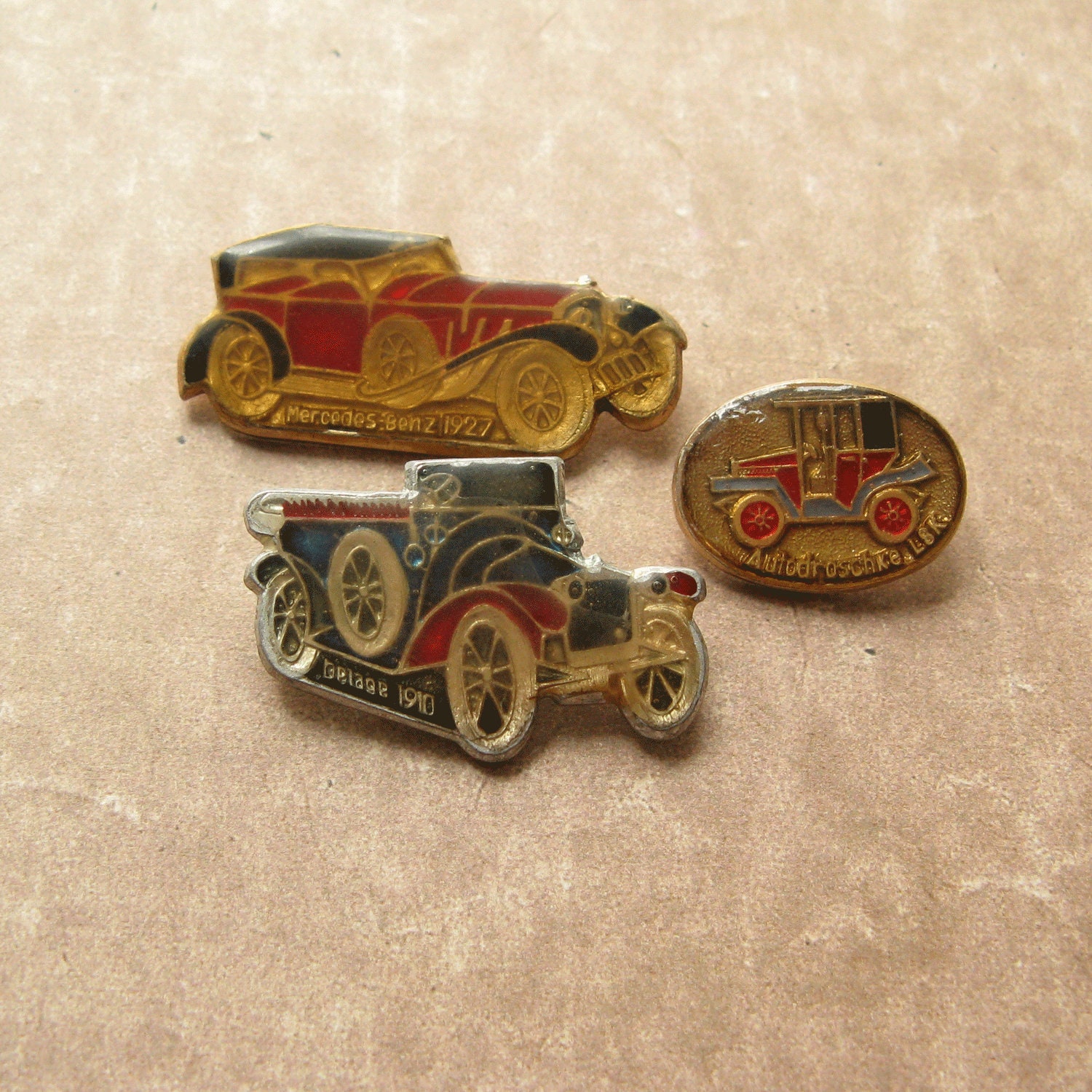 Vintage Auto-Anstecker Udssr Retro Automobile Abzeichen, 3Er-Set von MyBootSale
