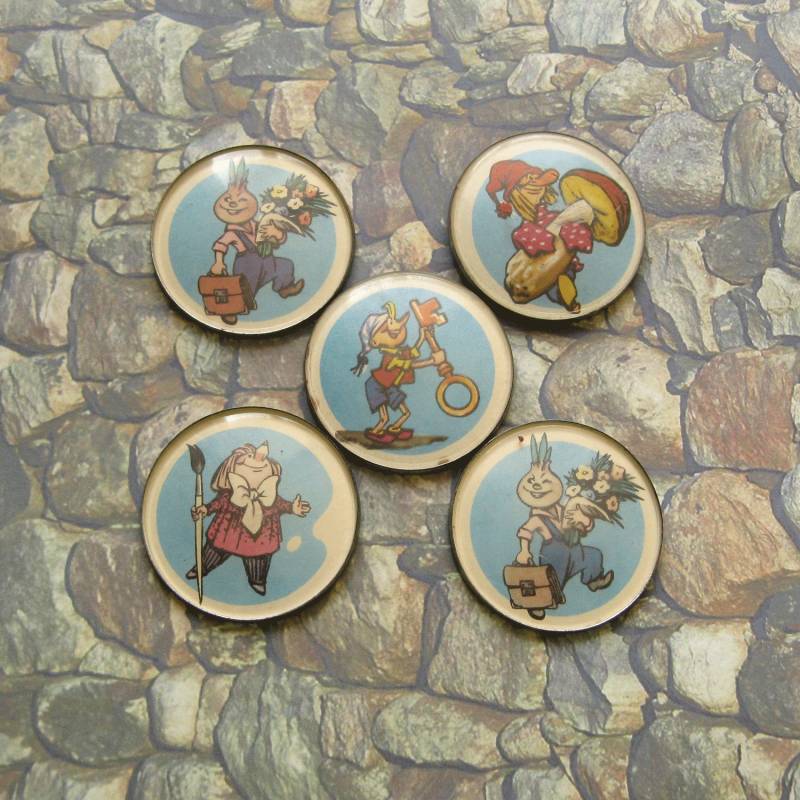 Vintage Udssr Cartoon Charakter Pins 1980Er Jahre Kinder Pins, Set Von 5 von MyBootSale