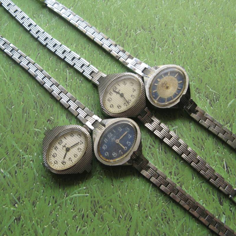 Vintage Udssr Uhren Lot Steampunk Mixed Media Teile, Reparatur, Restaurierung von MyBootSale