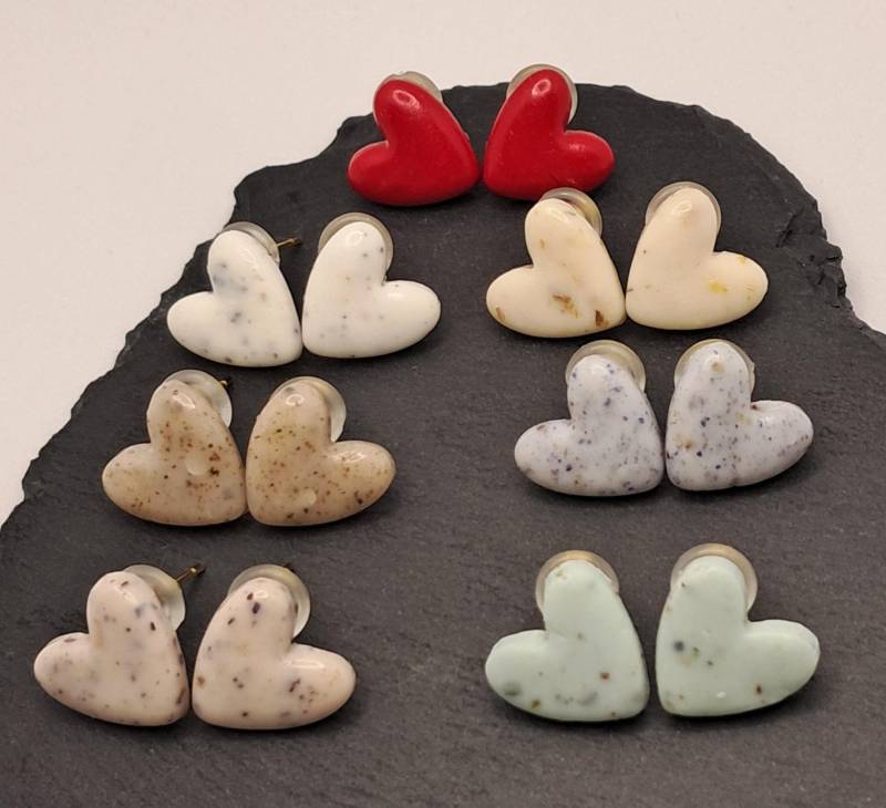 Herz-Ohrstecker von MyColorTheory