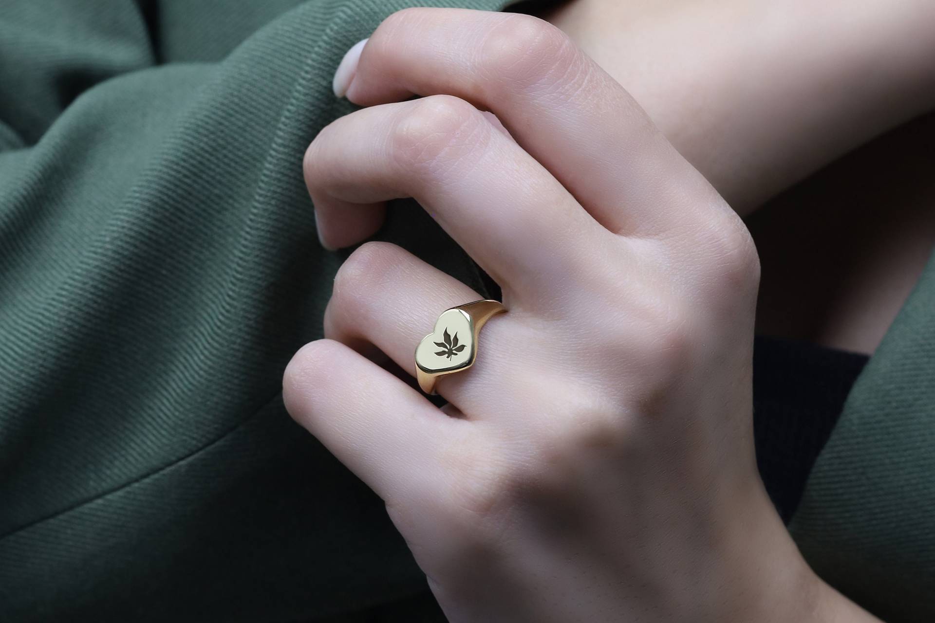Herbstblatt Ring Mit Gravur, Benutzerdefinierte Blätter Ring, Geschenk Für Sie, Herzförmiger Süßer Herbstblatt Ring Mit Gravur, Benutzerdefinierte Blätter Ring, Geschenk Für Sie, Herzförmiger Süßer von MyDNAjewelry