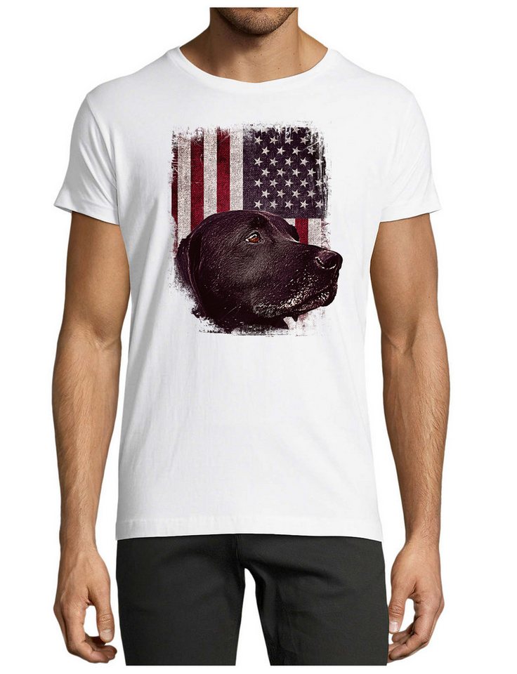 MyDesign24 T-Shirt Herren Hunde Print Shirt - Schwarzer Labrador vor USA Flagge Baumwollshirt mit Aufdruck Regular Fit, i246 von MyDesign24