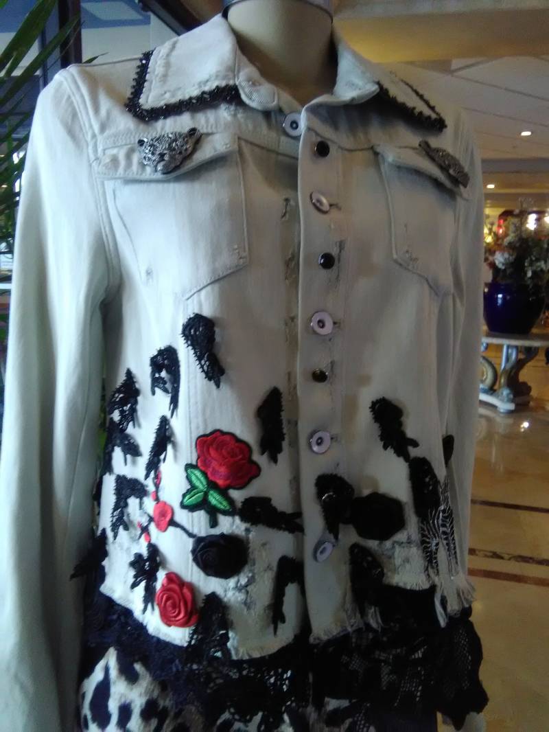 "Handbemalte Khaki Jacke .... "Fierce Faktor" von MyDistinctiveJackets