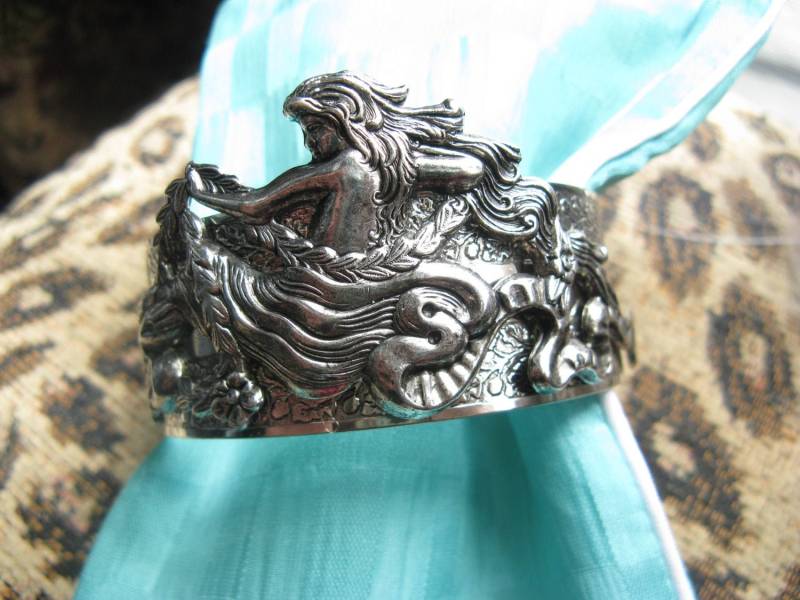 Art Deco Manschette Wunderschöne Frau Vintage Armband Fantasy Schmuck Myelegantthings Art Deco Manschette Wunderschöne Frau Vintage Armband Fantasy Schmuck Myelegantthings von MyElegantThings