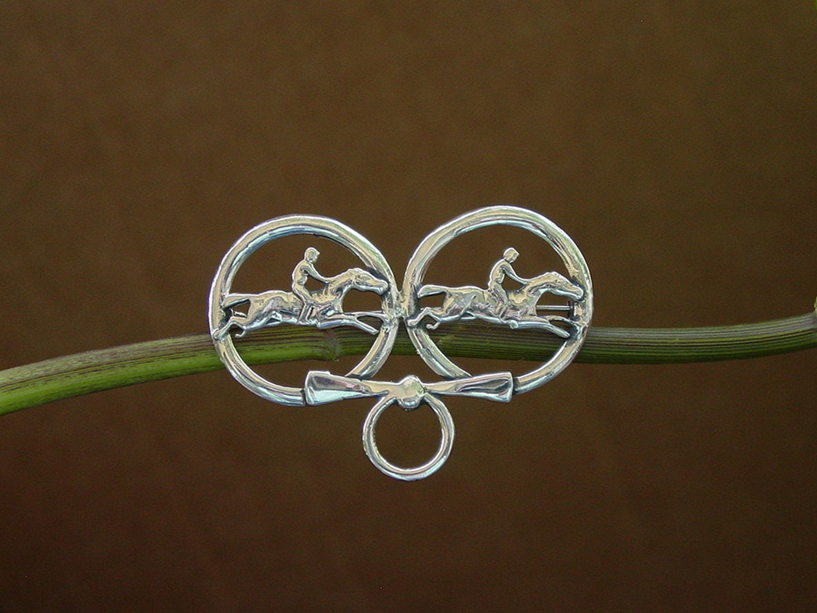 sterling Silber Pferderennen Brosche Vintage Schmuck von MyEquestrianJewelry