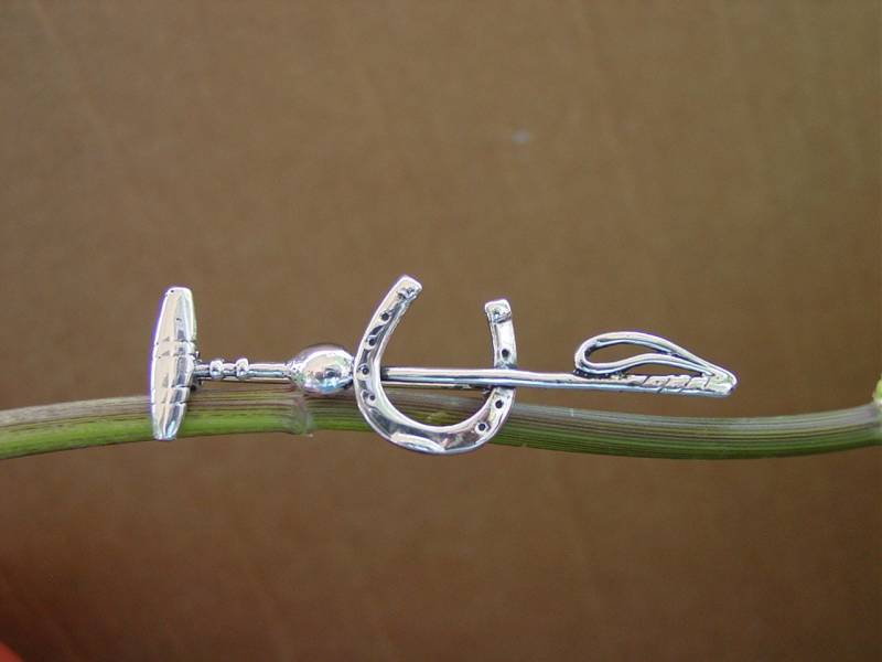 sterling Silber Polo Mallet Brosche Reiterliches Hufeisen sterling Silber Polo Mallet Brosche Reiterliches Hufeisen von MyEquestrianJewelry