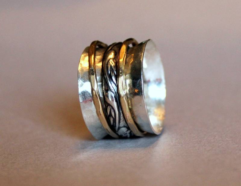 Gehämmerter Sterling Silber Spinner Ring Gold Gefüllter Sorgenring Gehämmerter Sterling Silber Spinner Ring Gold Gefüllter Sorgenring von MyFascinationStreet