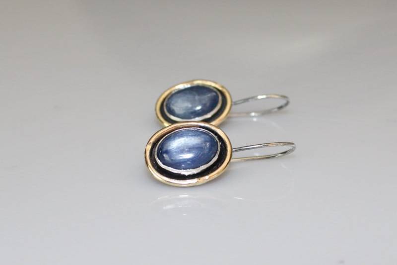 Kyanit Edelstein Ohrringe Denim Blau, Mixed Metal Kyanit Edelstein Ohrringe Denim Blau, Mixed Metal von MyFascinationStreet
