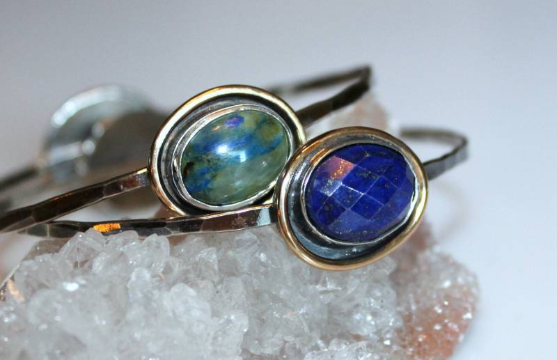 Lapis Und Azurit Armreif Handgemachter Schmuck Aus Mischmetall Lapis Und Azurit Armreif Handgemachter Schmuck Aus Mischmetall von MyFascinationStreet