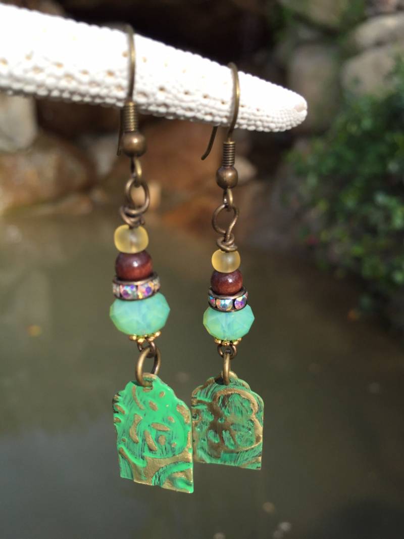 Messing Geprägte Ohrringe von MyGoodVibes