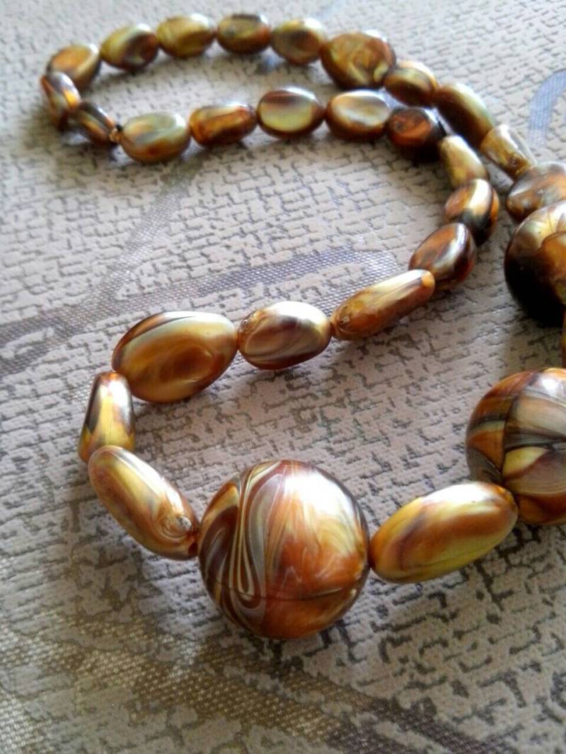 Vintage Statement Perlenkette Schillerndes Braun-Gold, 56 cm von MyHappyFinds