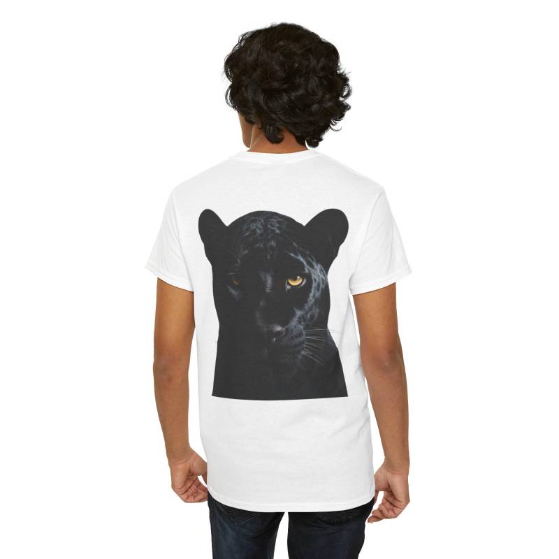 T-Shirt Mit Schwarzem Panther Design L Wild Und Starkes Tiermotiv Shirt Kraftvolles Statement Für Streetwear & Dark Aesthetic T-Shirt Mit Schwarzem Panther Design L Wild Und Starkes Tiermotiv Shirt Kraftvolles Statement Für Streetwear & Dark Aesthetic von YalivaDecor